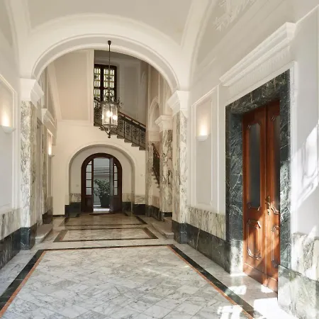 Casacuadra Cavana * Τεργέστη